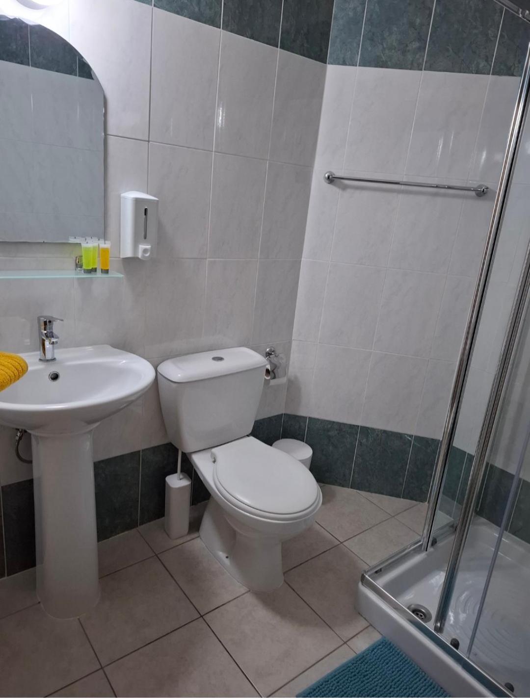 By The Way Apartment 1 Ларнака Екстериор снимка