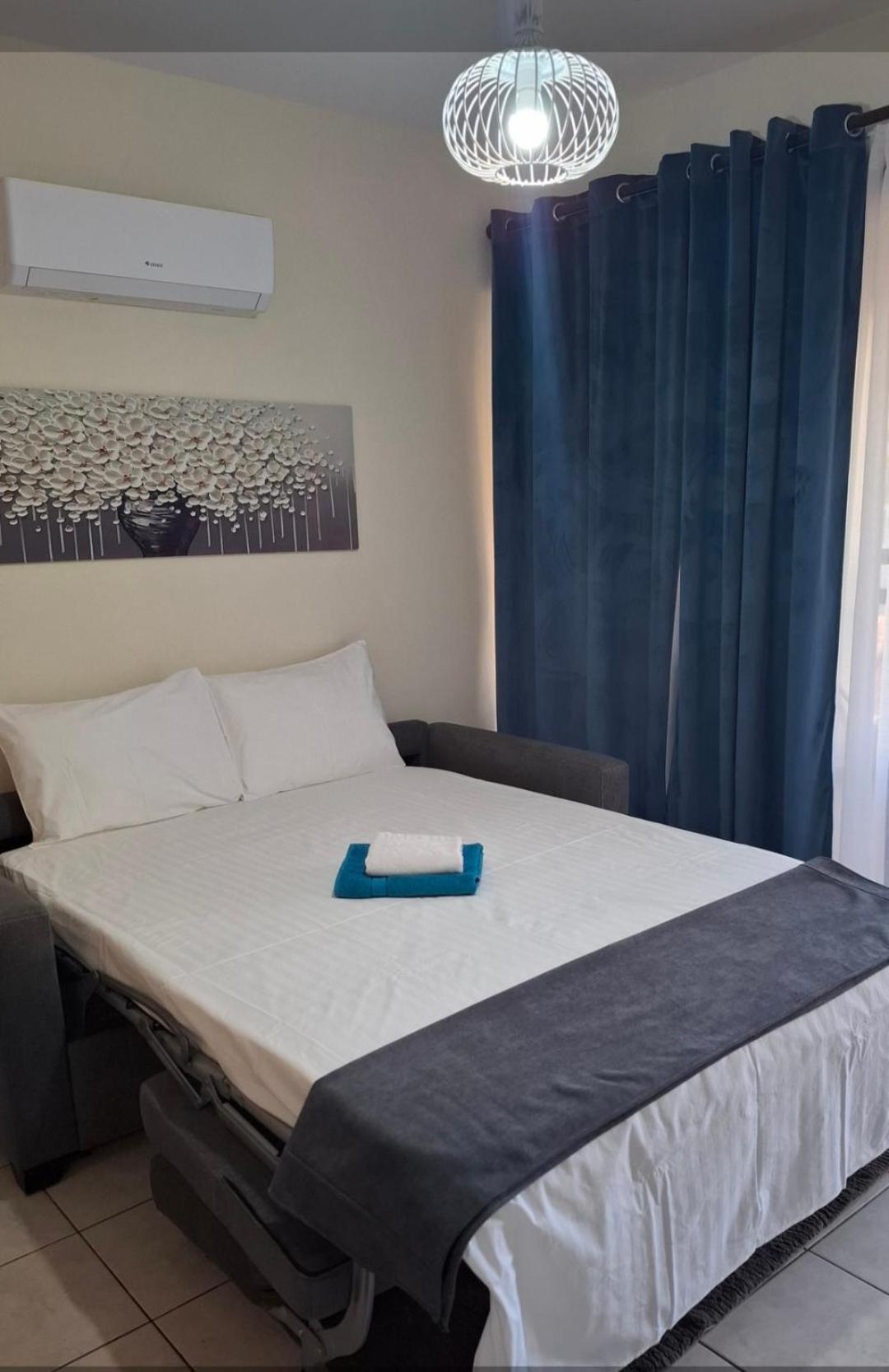 By The Way Apartment 1 Ларнака Екстериор снимка