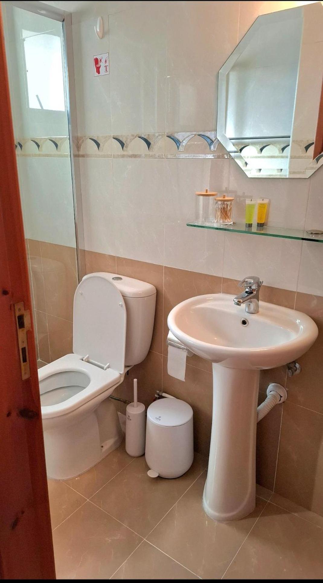 By The Way Apartment 1 Ларнака Стая снимка